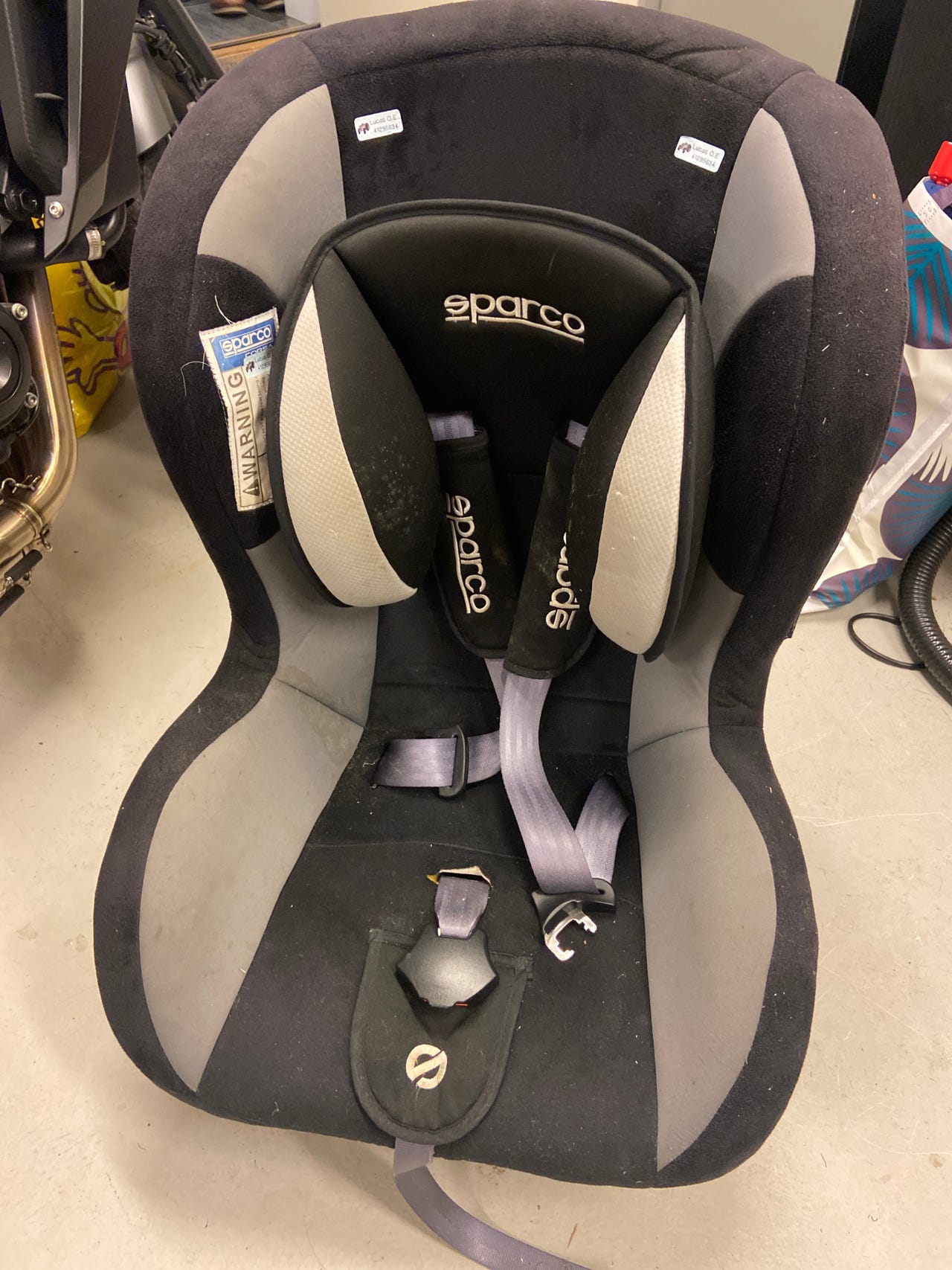 barnesete Sparco Corsa gis bort FINN