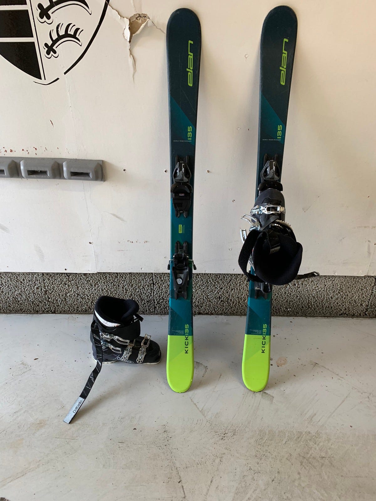 Twintip ski til barn selges billig | FINN torget