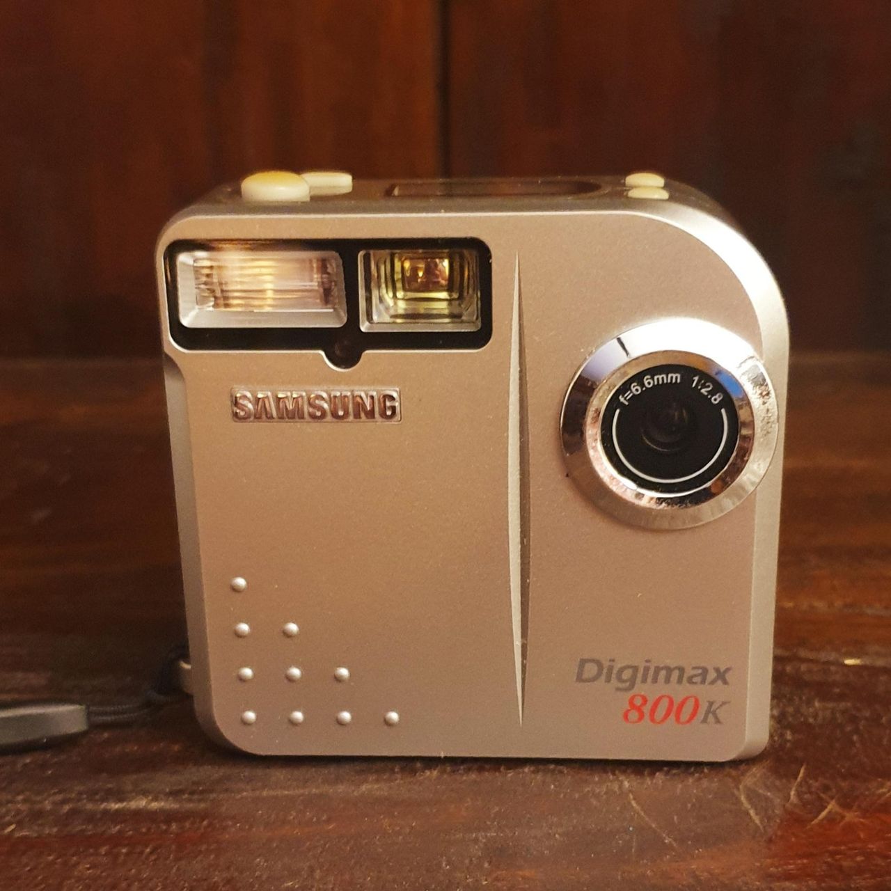 samsung digimax 800k digital camera