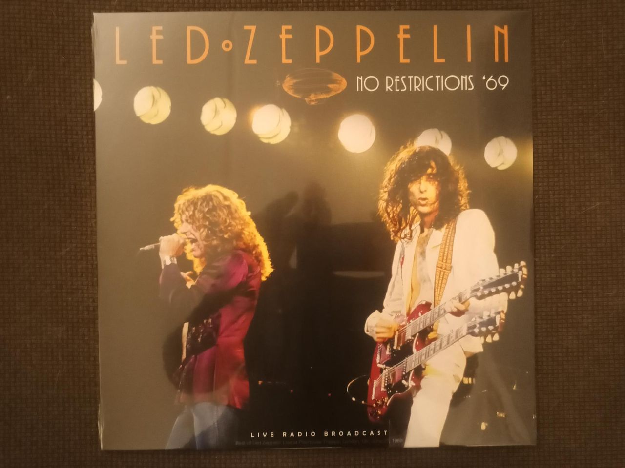 Led zeppelin 2025 no restrictions 69