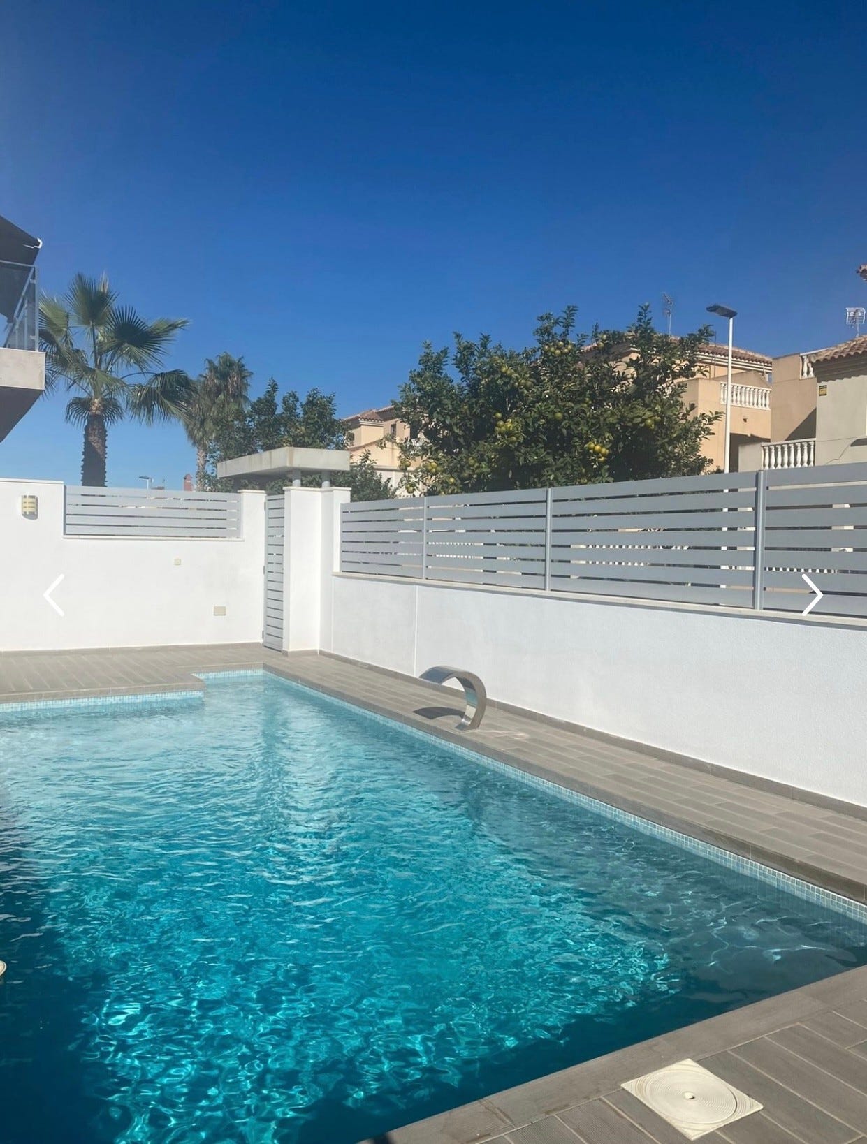 Privat basseng Galleribilde