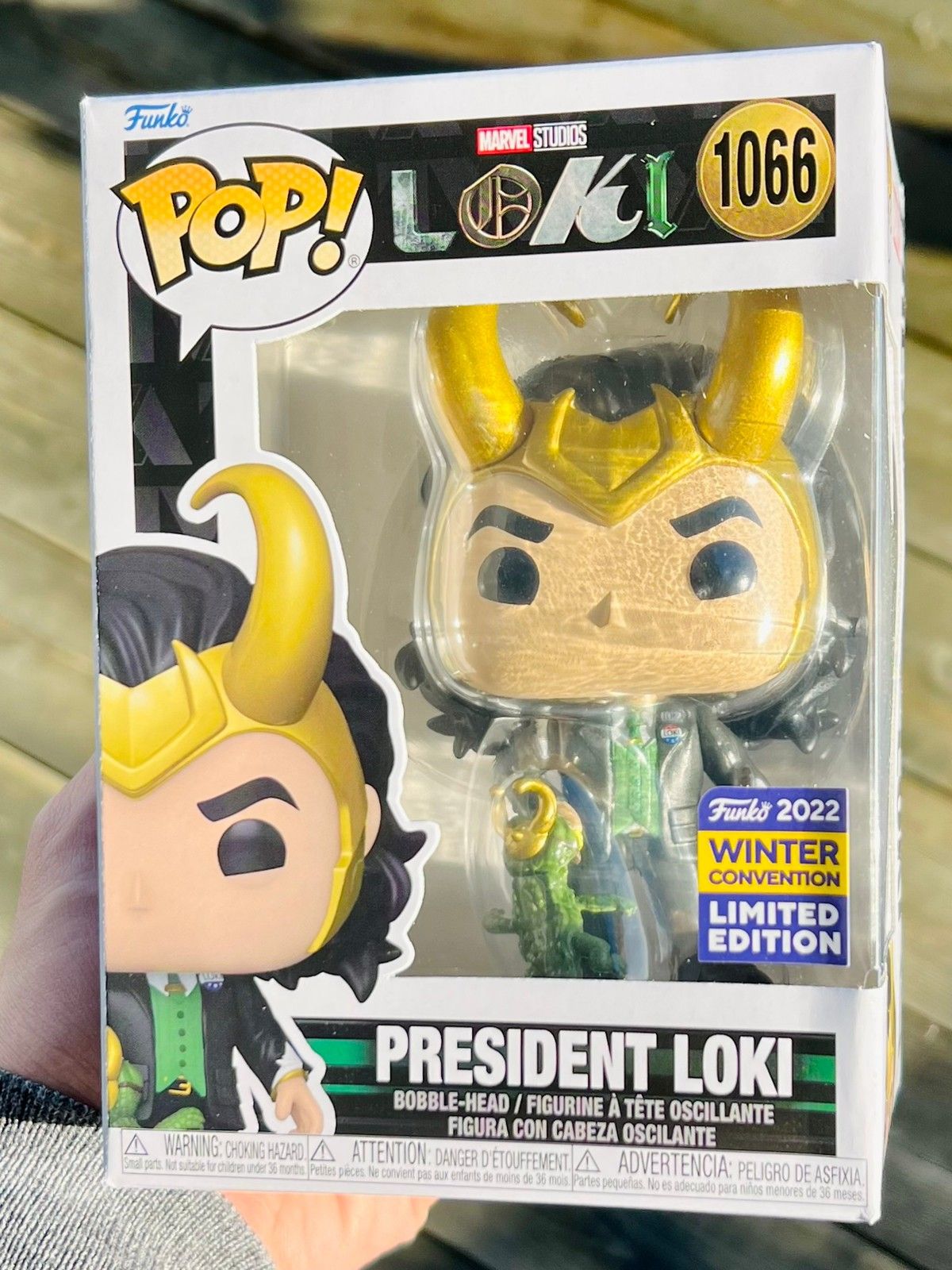 Funko POP! Marvel Studios Loki - President Loki #1066 [with Alligator Loki]  Winter Convention Exclusive 