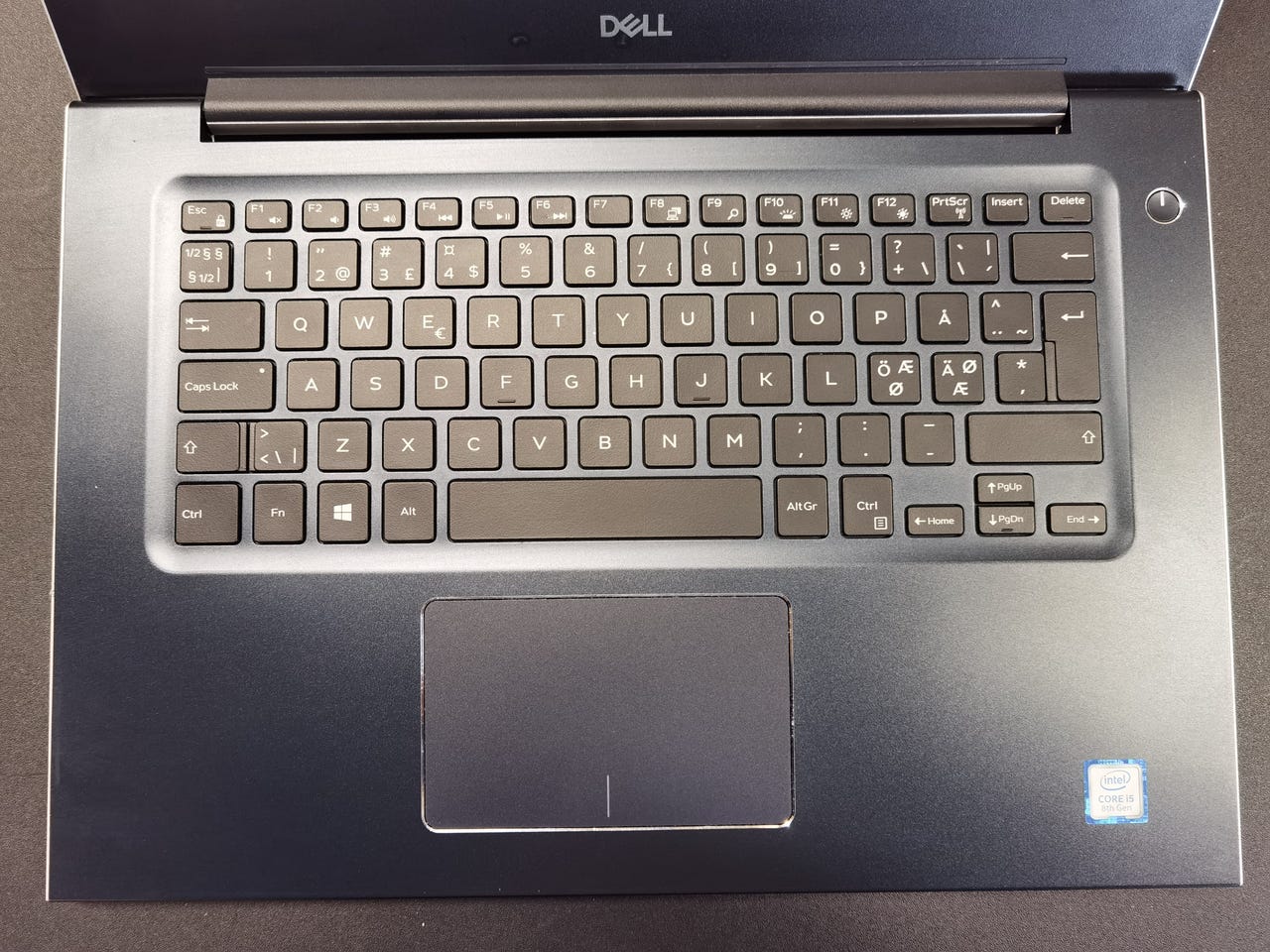 Dell Vostro 5471 P88G 14" Laptop i58250U 8GB RAM 256GB SSD FINN