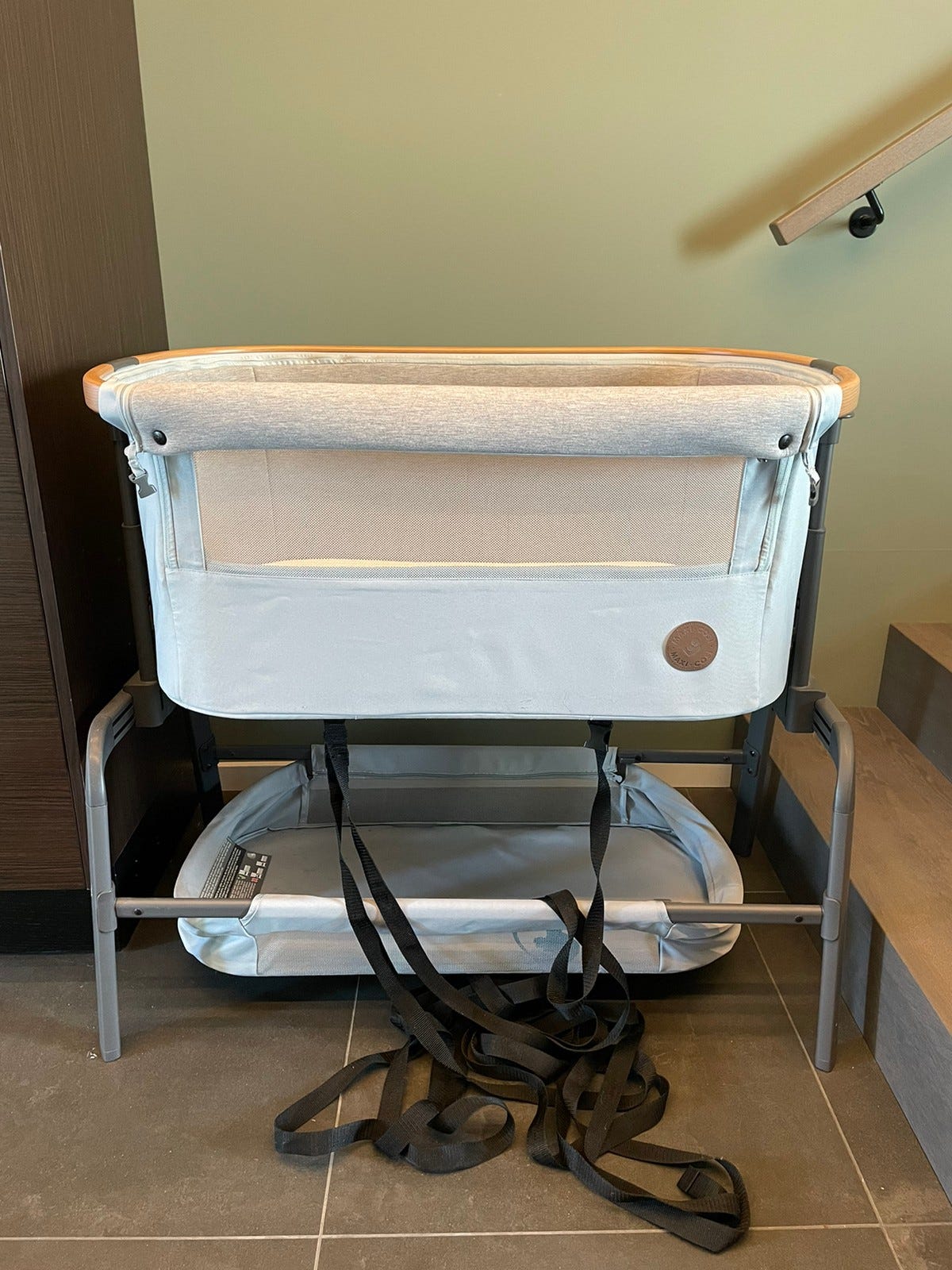 MaxiCosi bedside crib lysegrå FINN