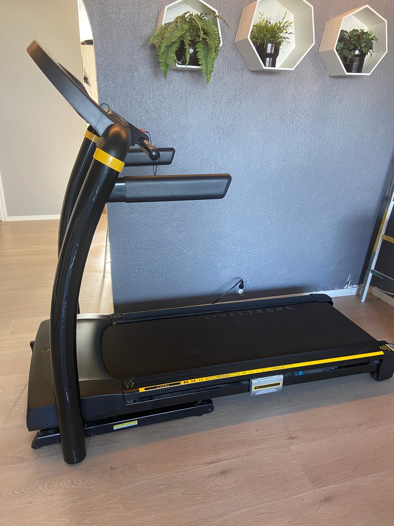 LIVESTRONG LS8.0T tredemølle FINN