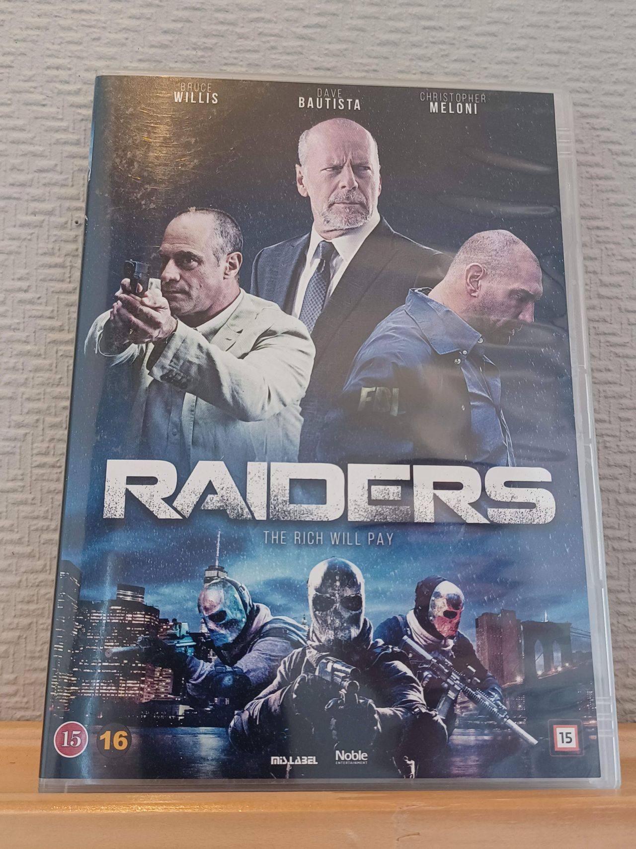 Bruce Willis / Dave Bautista / Christopher Meloni · Raiders (DVD