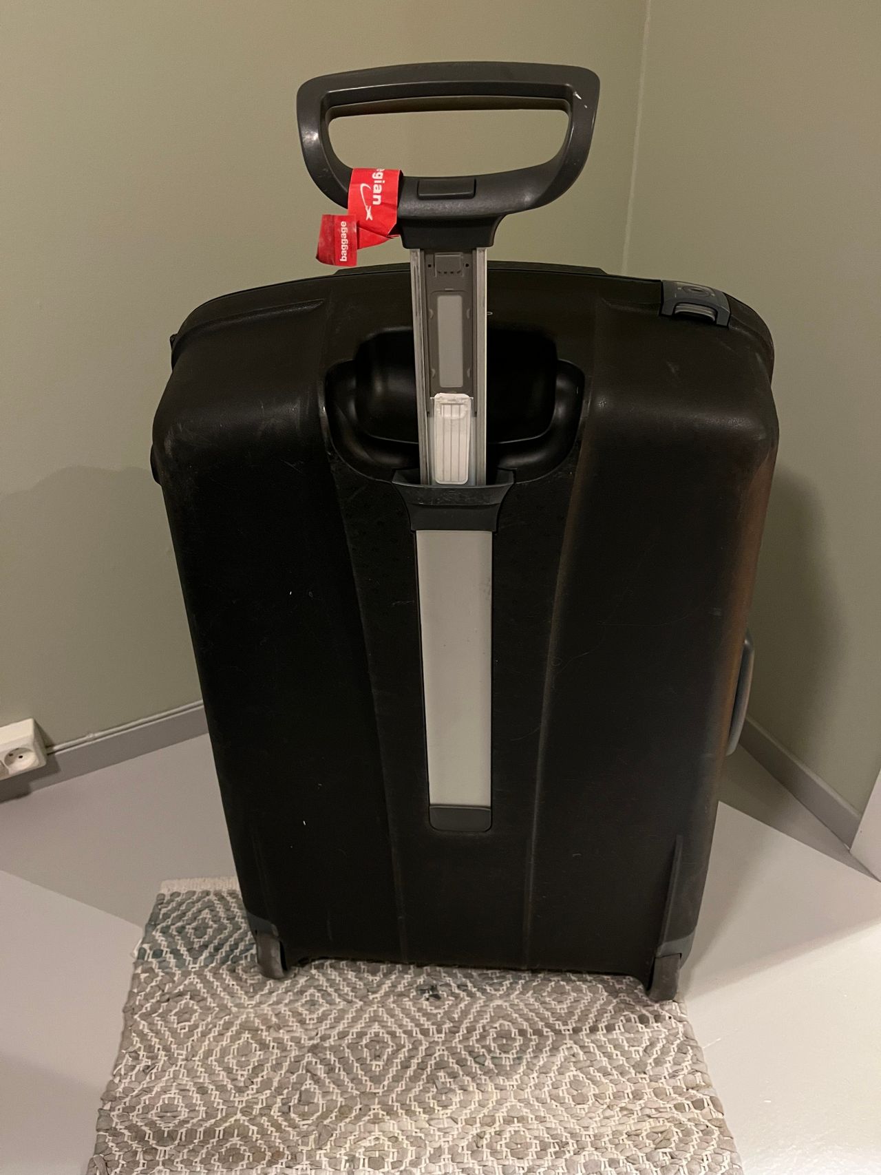 Samsonite koffert selges | FINN torget