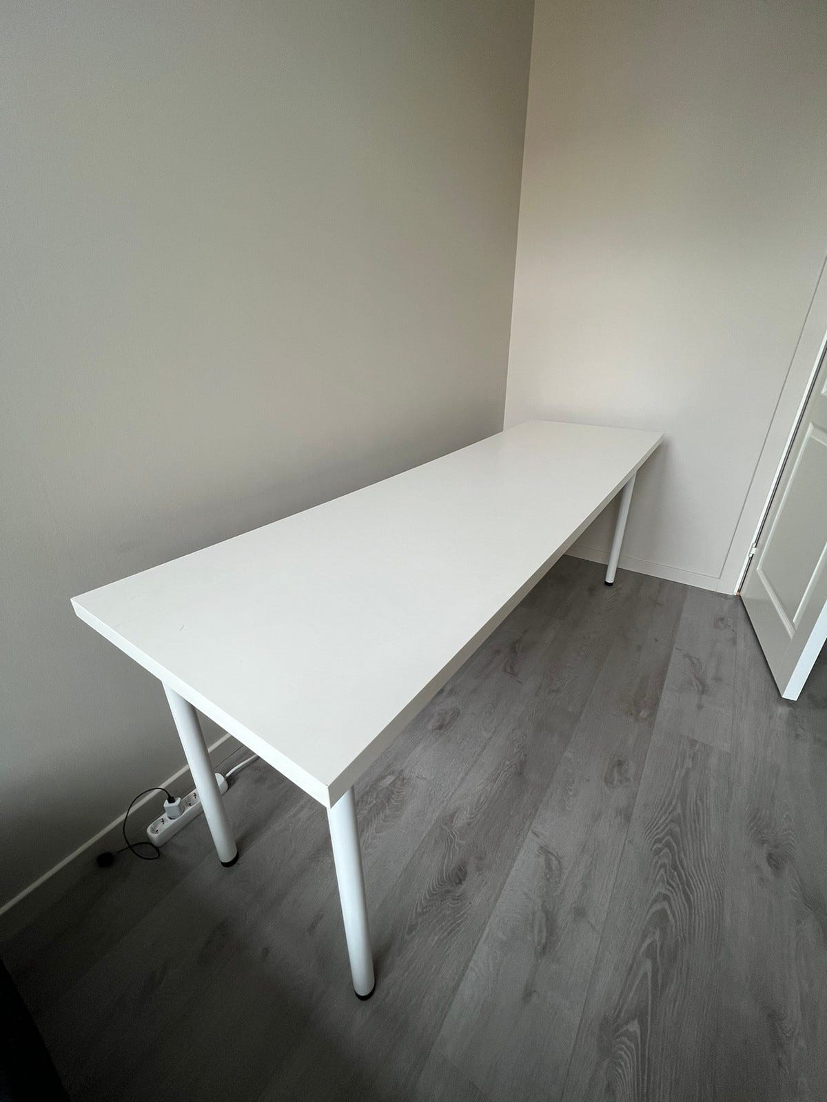 IKEA Lagkapten bord 200x60 FINN