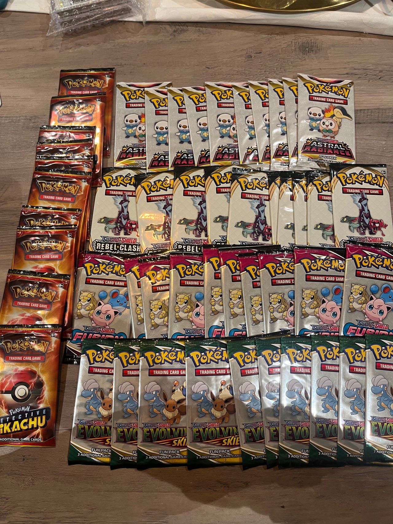 Evolving Skies Rebel Clash Astral Radiance Fusion Og Detective evolving-skies-rebel-clash-astral-radiance-fusion-og-detective