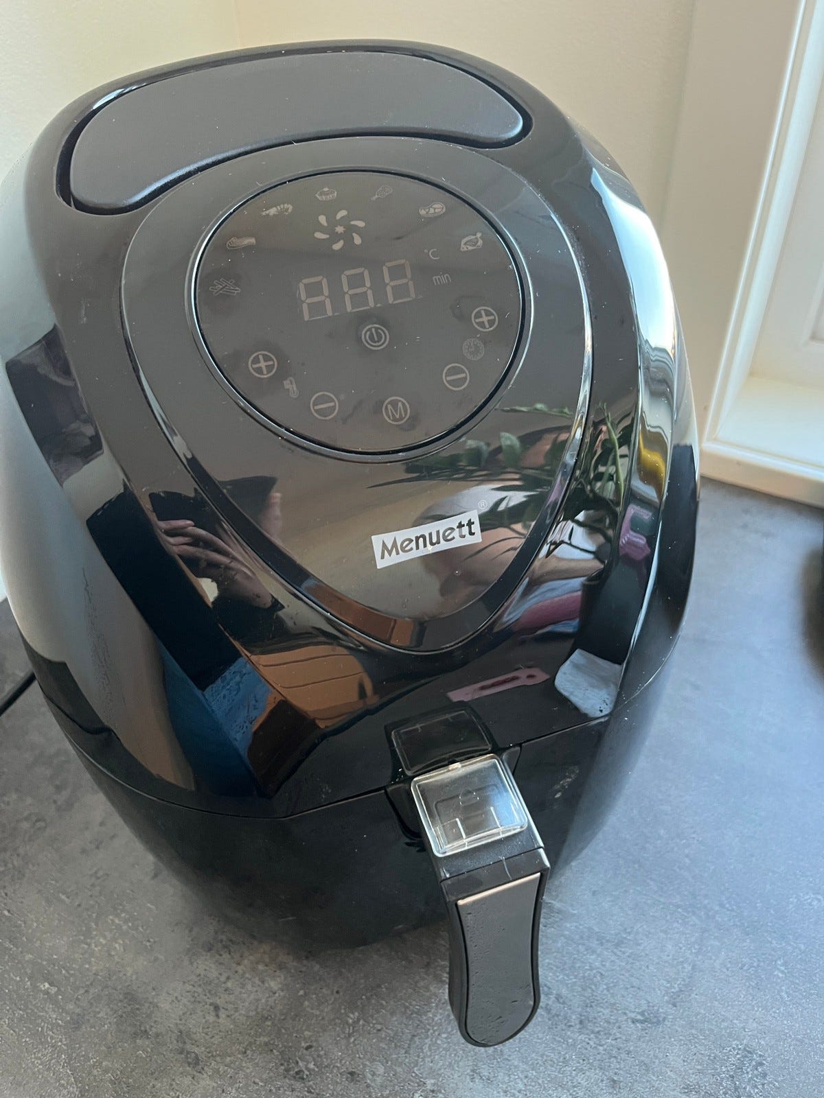 Menuett Airfryer FINN