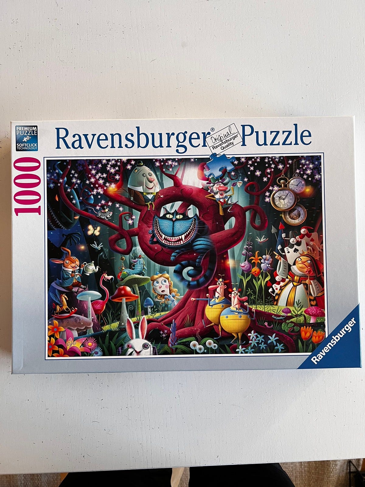 Ravensburger Puzzle Alice in wonderland 1000 FINN