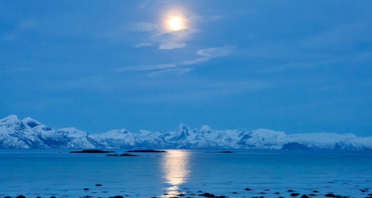 Fullmåne over Stetind og Vestfjorden Galleribilde