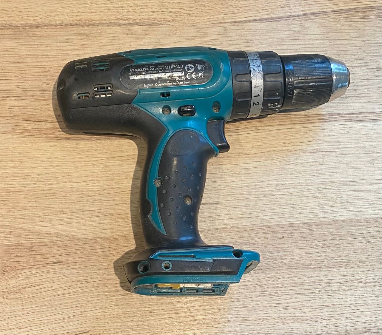 Makita 18V BHP453 1.3 AH batteri FINN torget