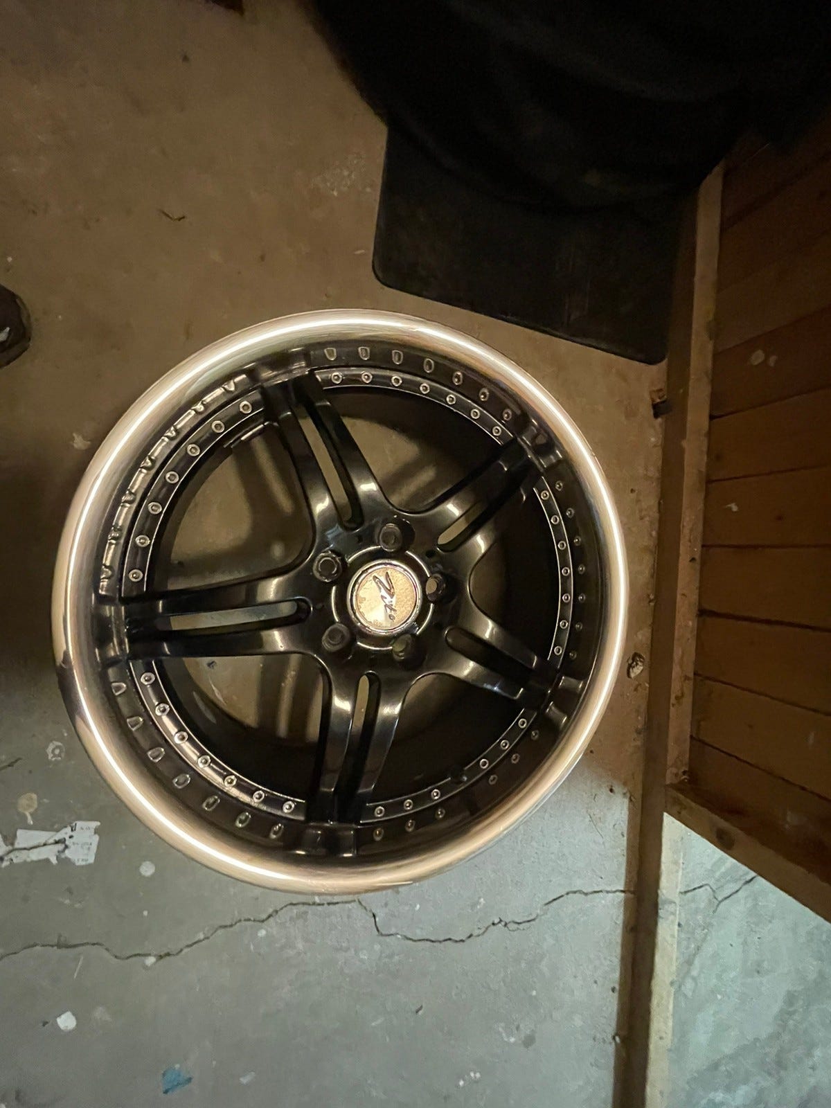 Zito felger 5x114,3 FINN