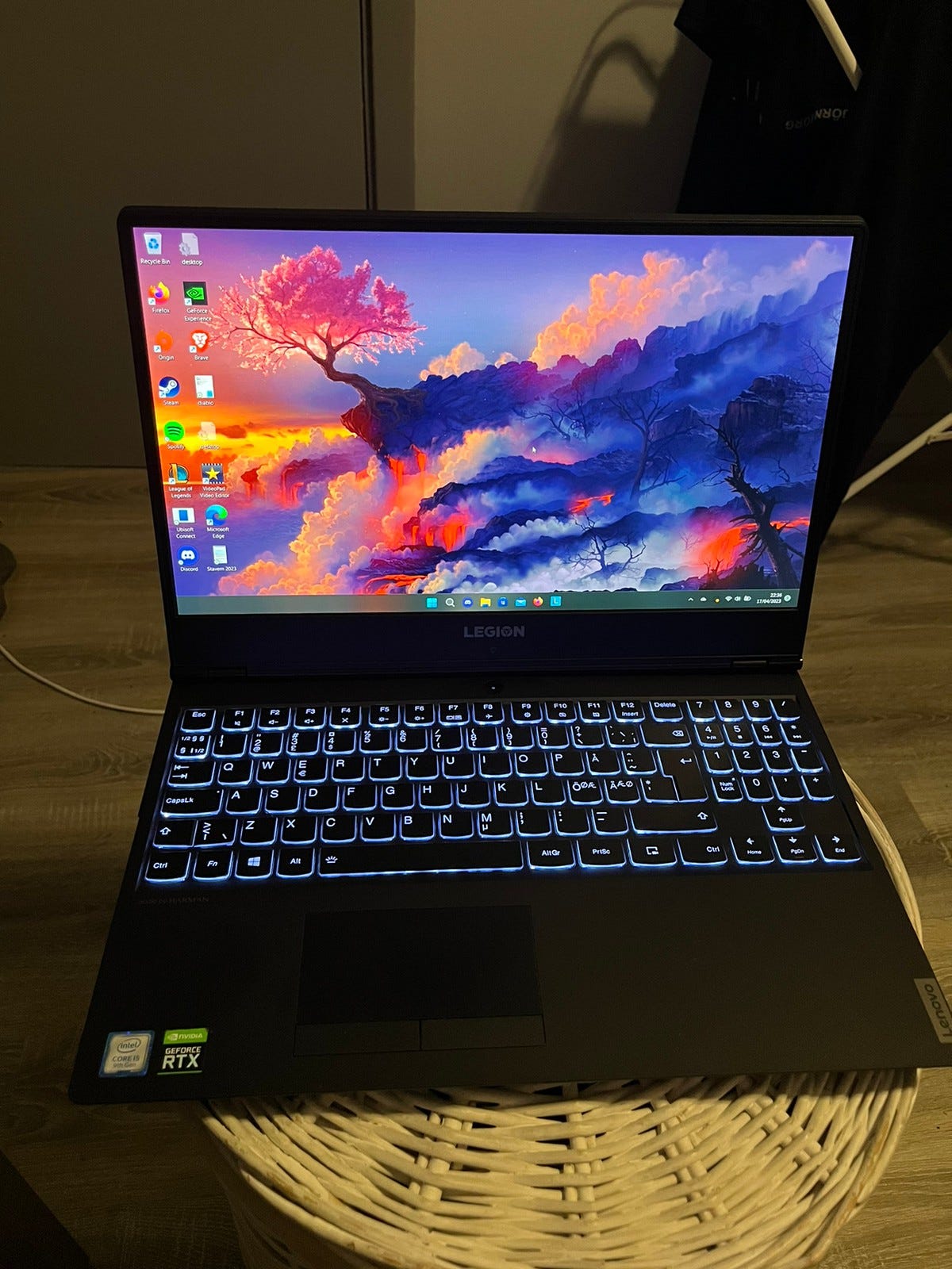 Gaming laptop RTX 2060 FINN