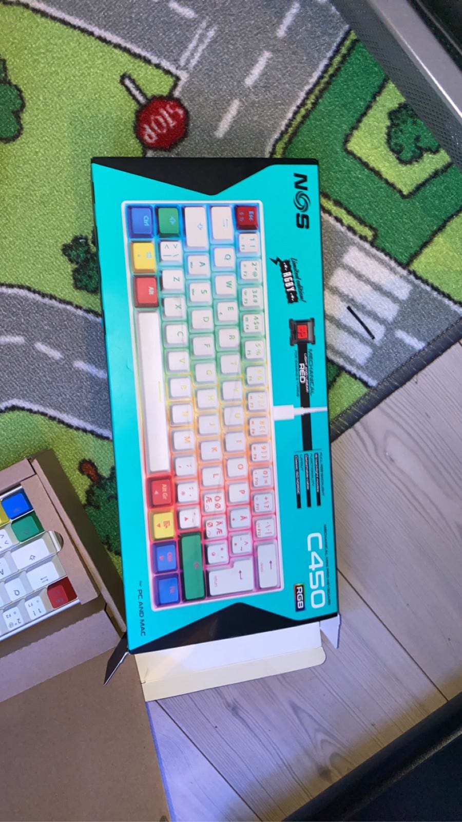 Nos c450 gaming tastatur, pris kan diskuteres! FINN