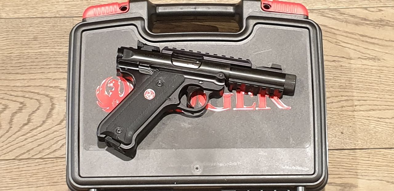 RUGER 40150 MARK 4. TACTICAL 22lr. | FINN-torget