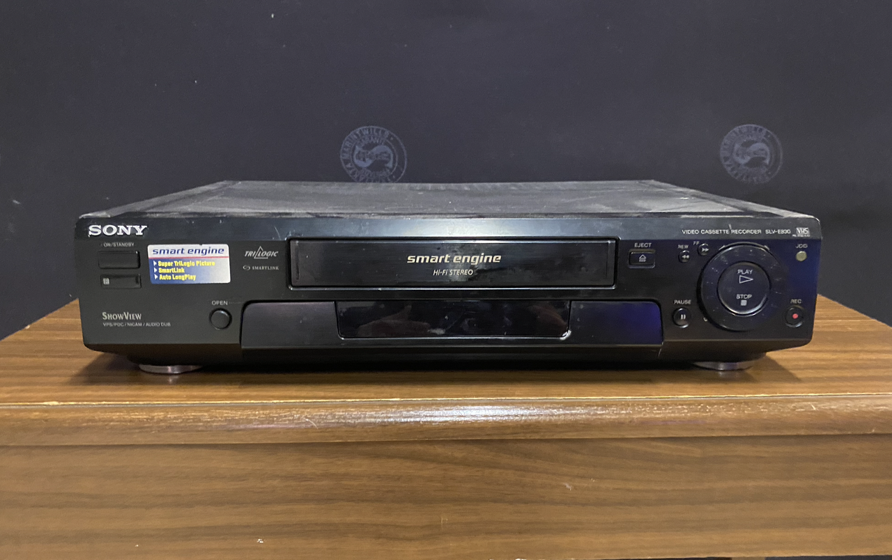 VHS spiller Sony SLVE830 FINN