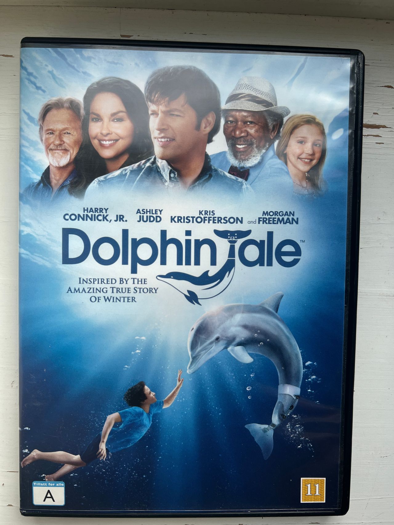 Buy Dolphin Tale 2 DVD