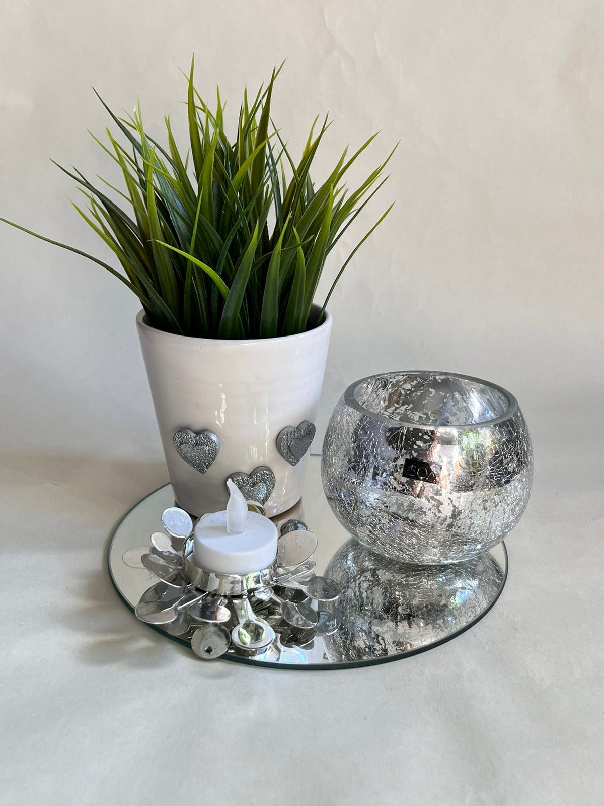 MASSE DIVERSE INTERIØR / PYNT / DEKORASJONER - Les beskrivelsen for mer ...