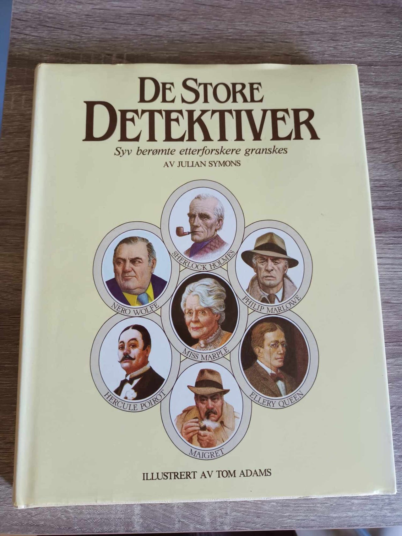 Bok til salgs | FINN-torget