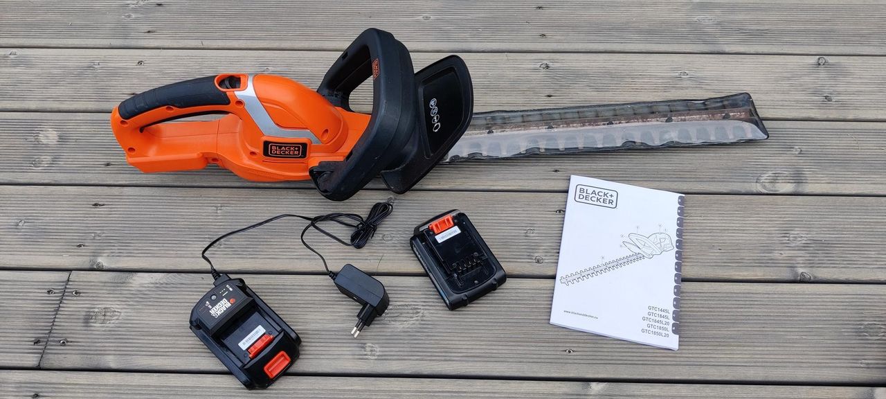 Image of Black & Decker GTC1850L leaf blower