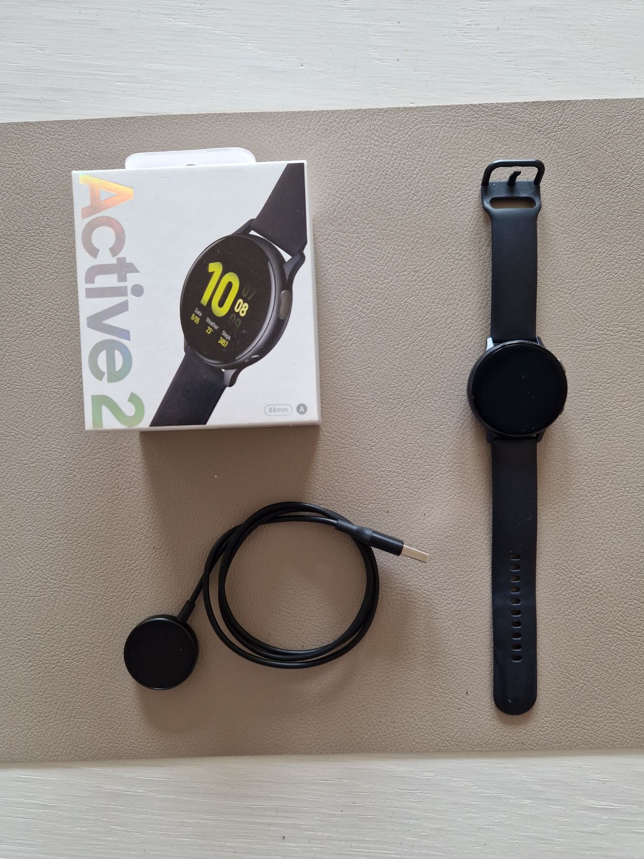Samsung galaxy watch active 2 44mm olx best sale