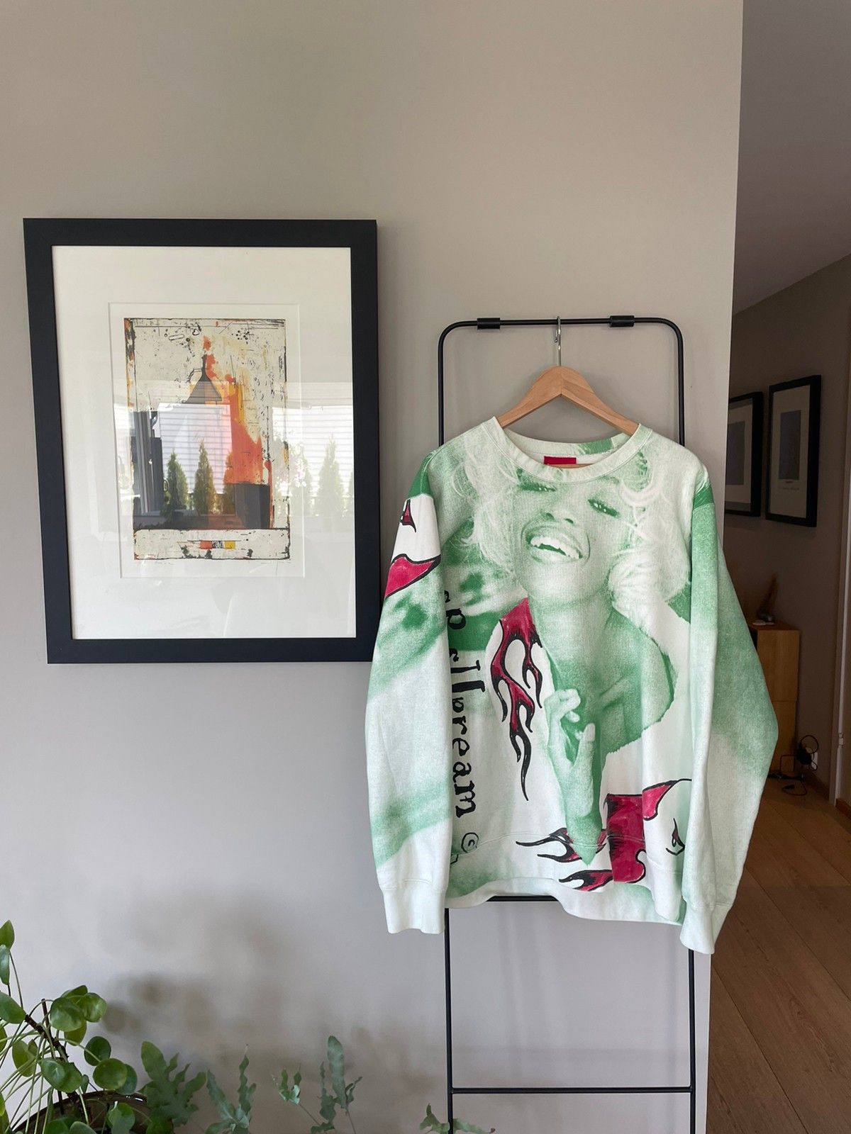 Supreme Naomi Crewneck green 新品未使用品。-