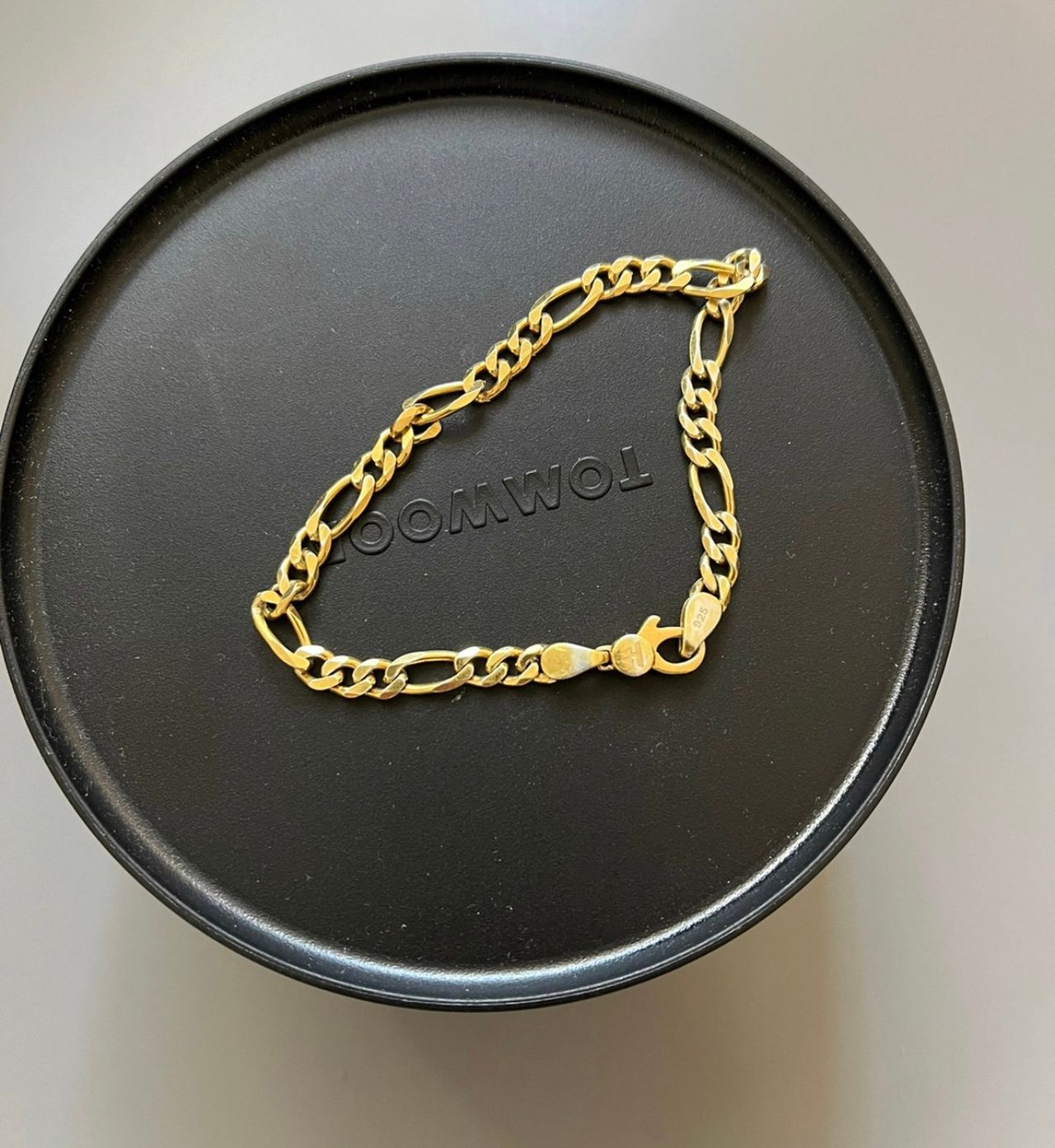 Tom Wood Figaro Bracelet Thick Gold | FINN torget