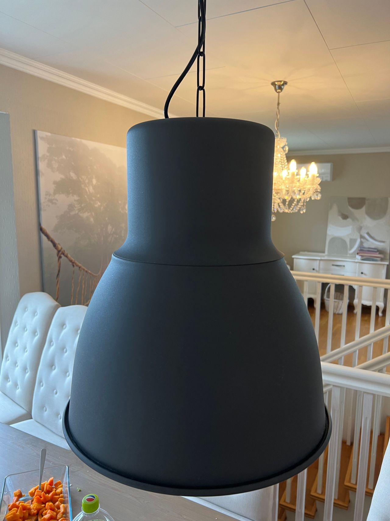 Lampeskjerm sort fra Ikea