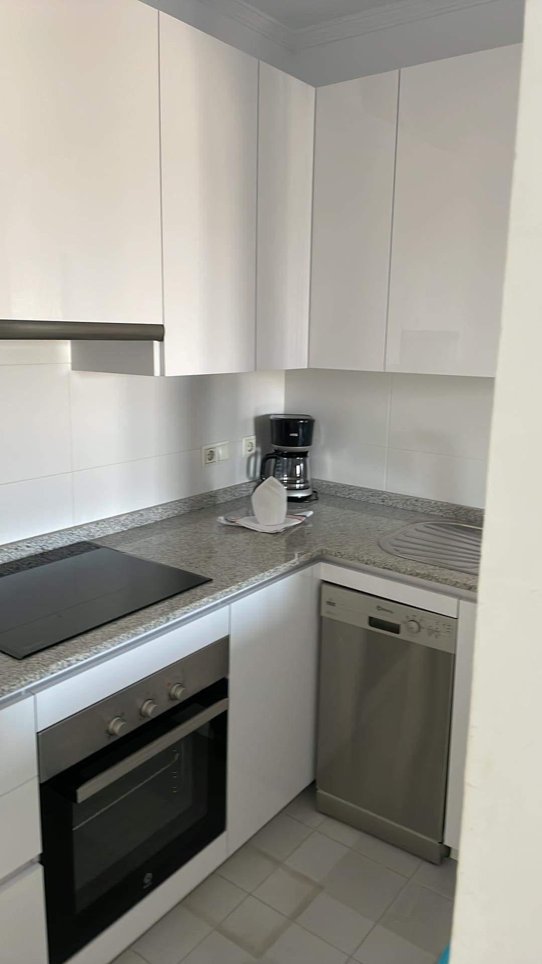 Kjøkkenet - nyoppusset april 2023 Galleribilde