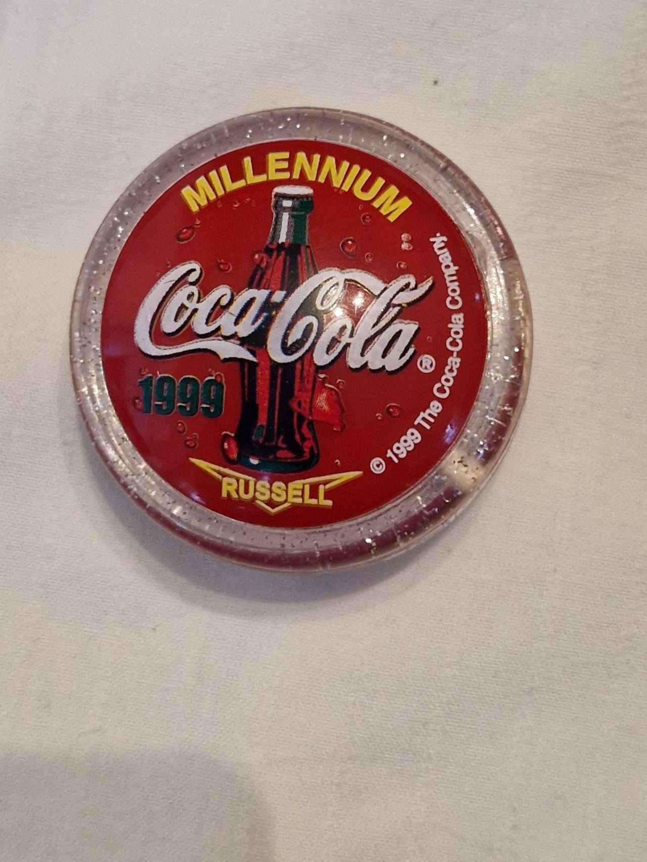 Millennium coca cola russel yo yo selges finn torget