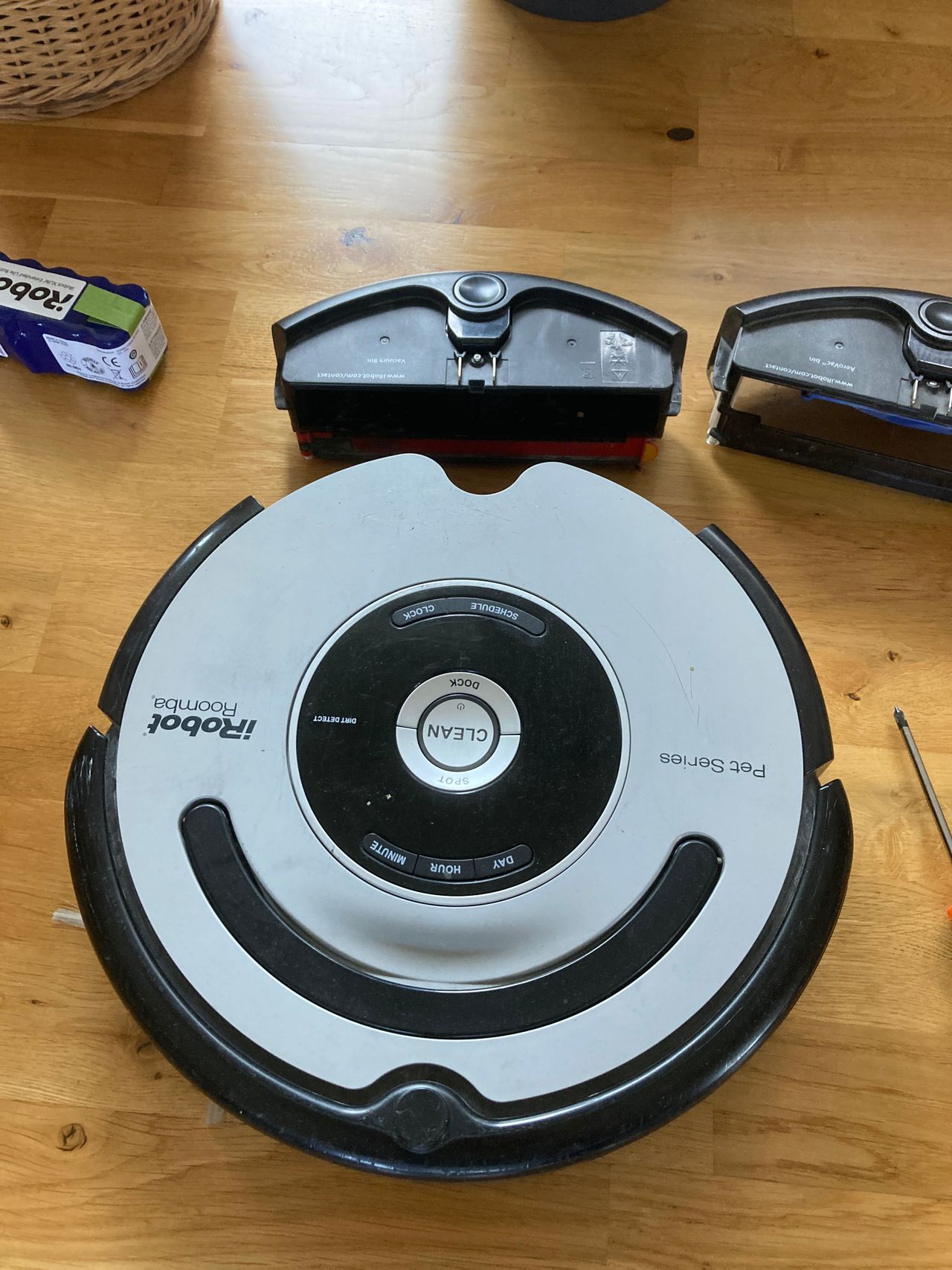 irobot roomba pet series 564