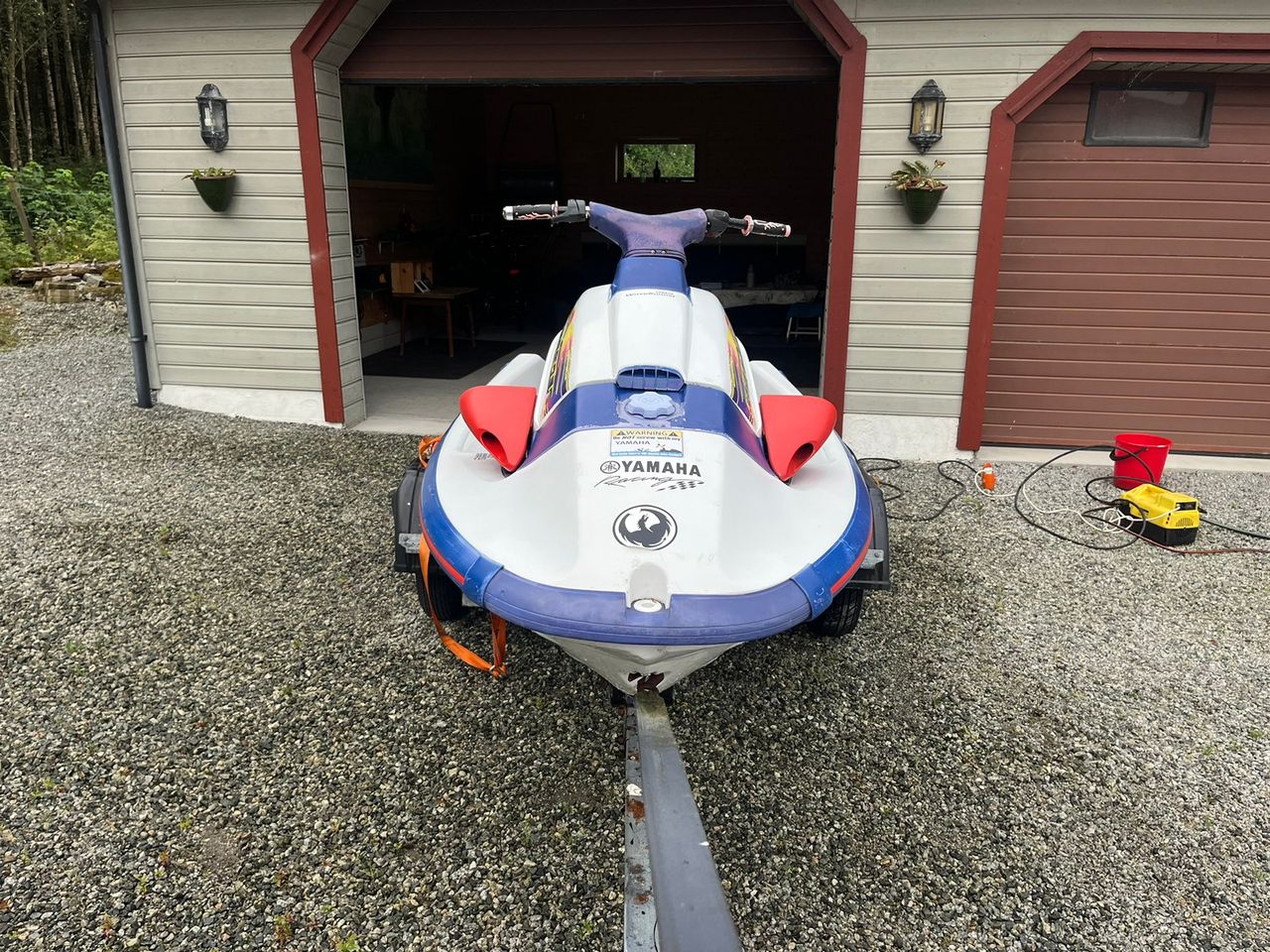 Yamaha Waverunner 1100 Triple | FINN.no