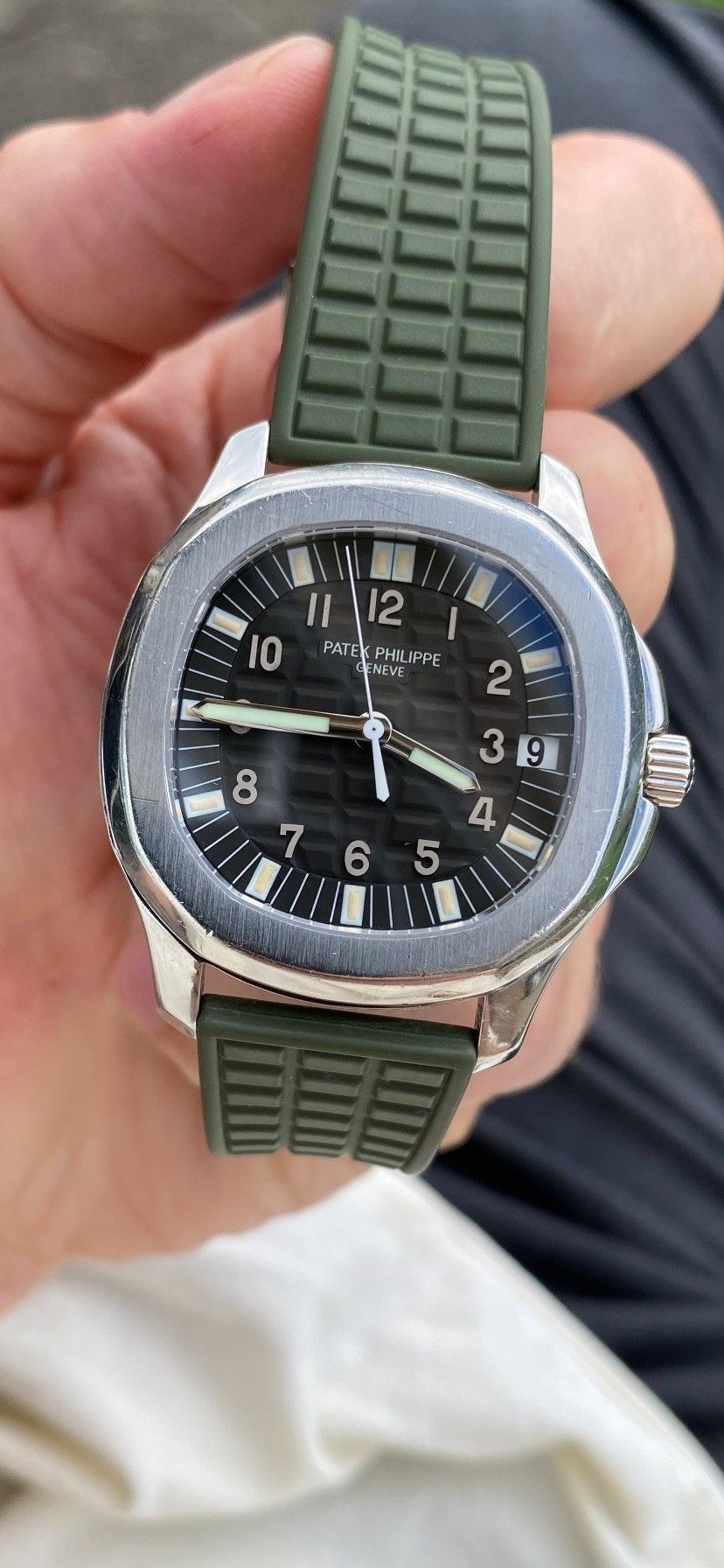 Patek philippe aquanaut on sale pris