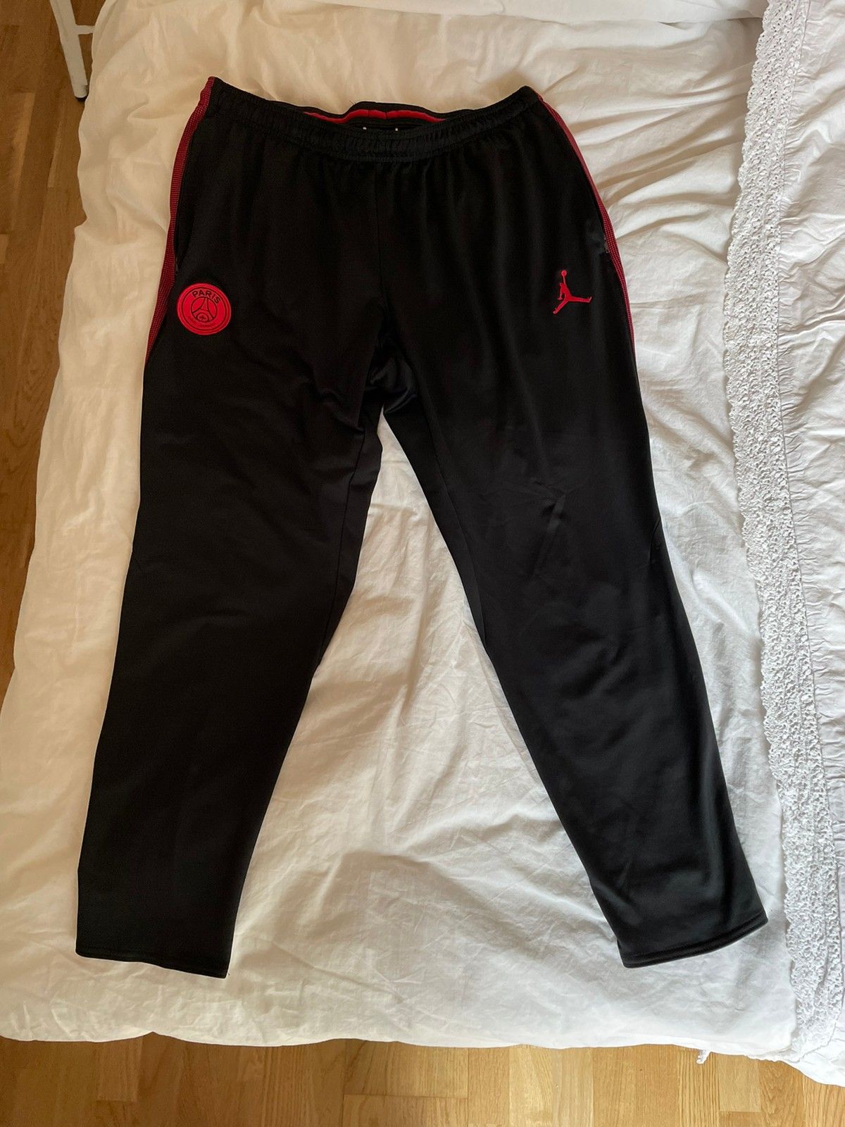 Jogging psg jordan rouge hot sale