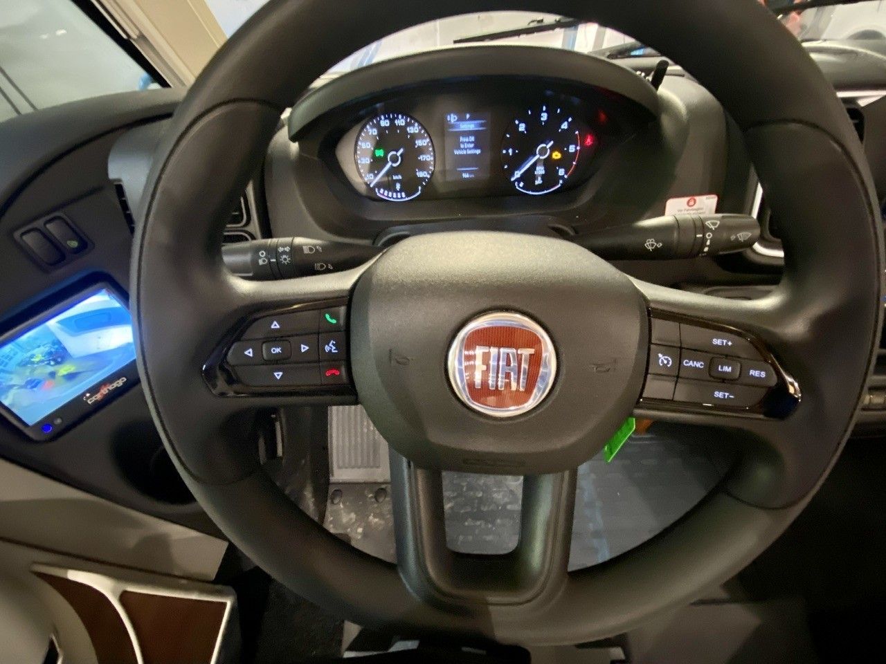 955_1524615249.jpg