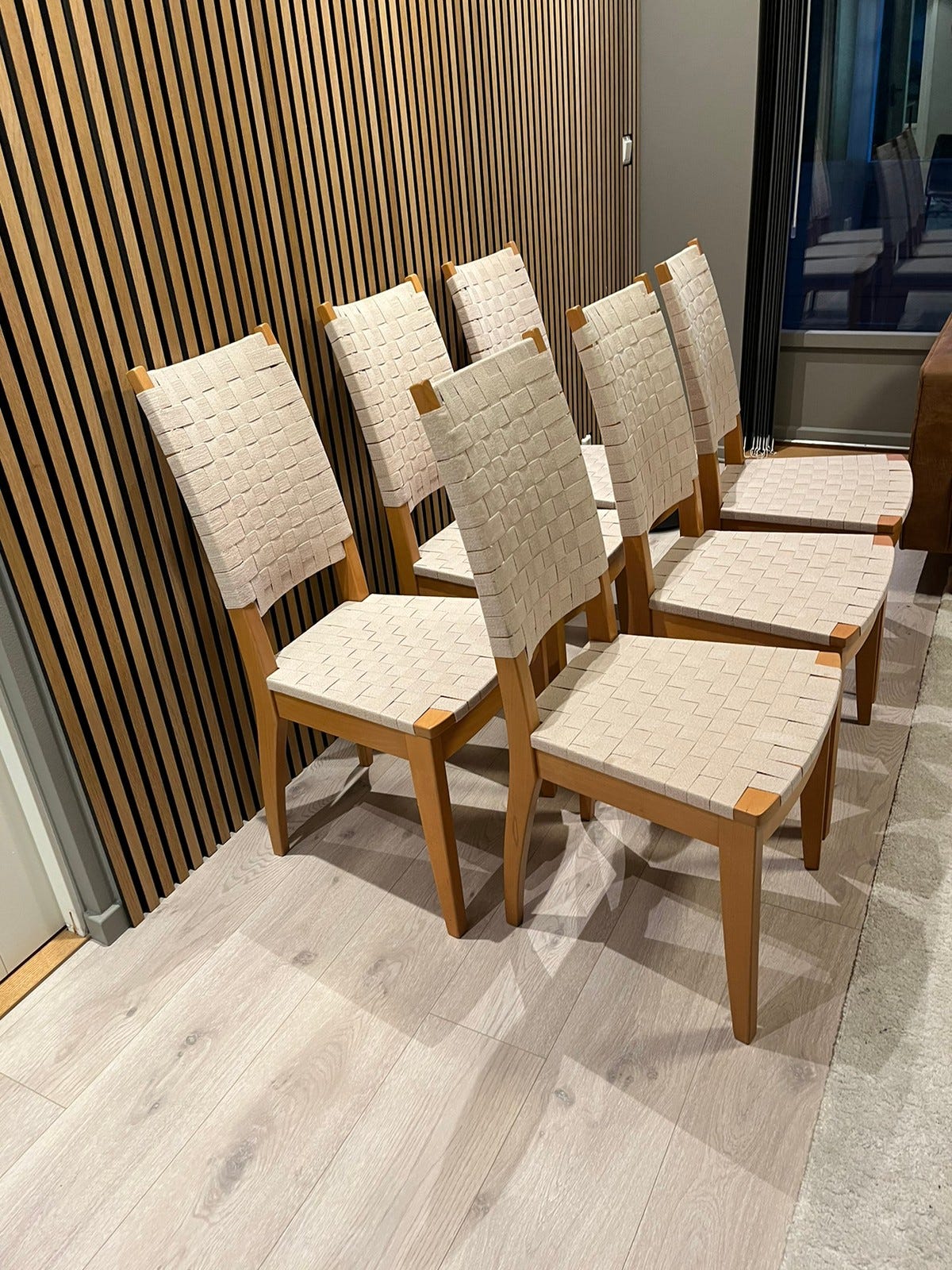 Spisestoler Ikea Kronvik. FINN