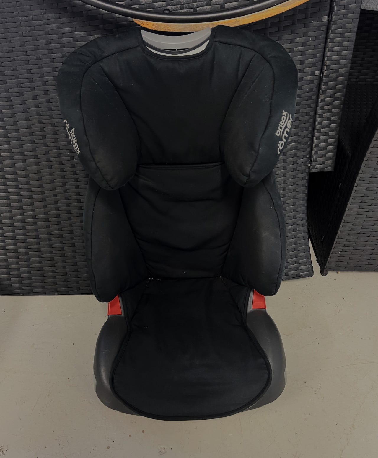 Britax Römer Adventure 15-36kg Bilsete | FINN torget