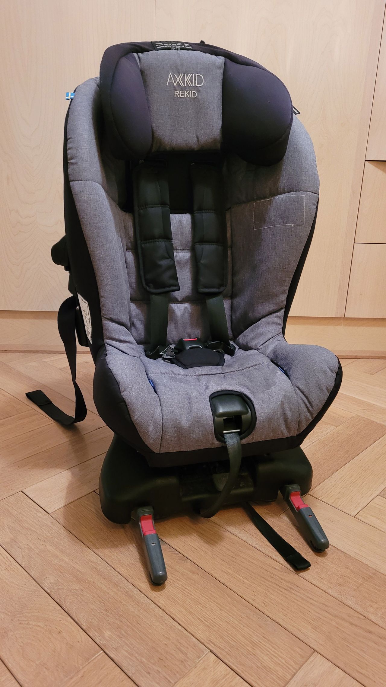 Axkid rekid clearance isofix