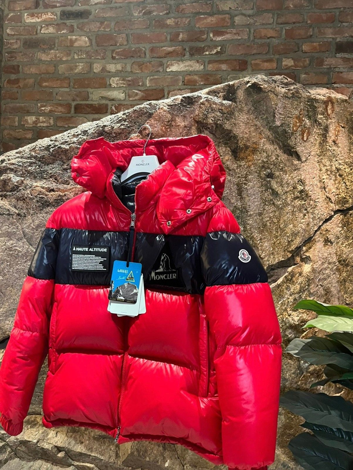 Moncler gary shop