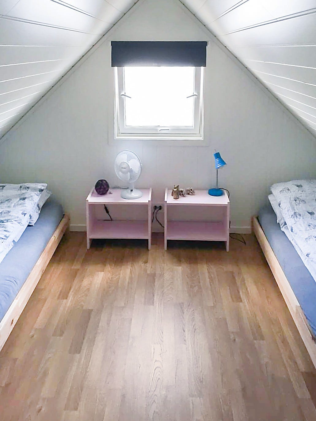 Soverom med 4 senger loft Galleribilde