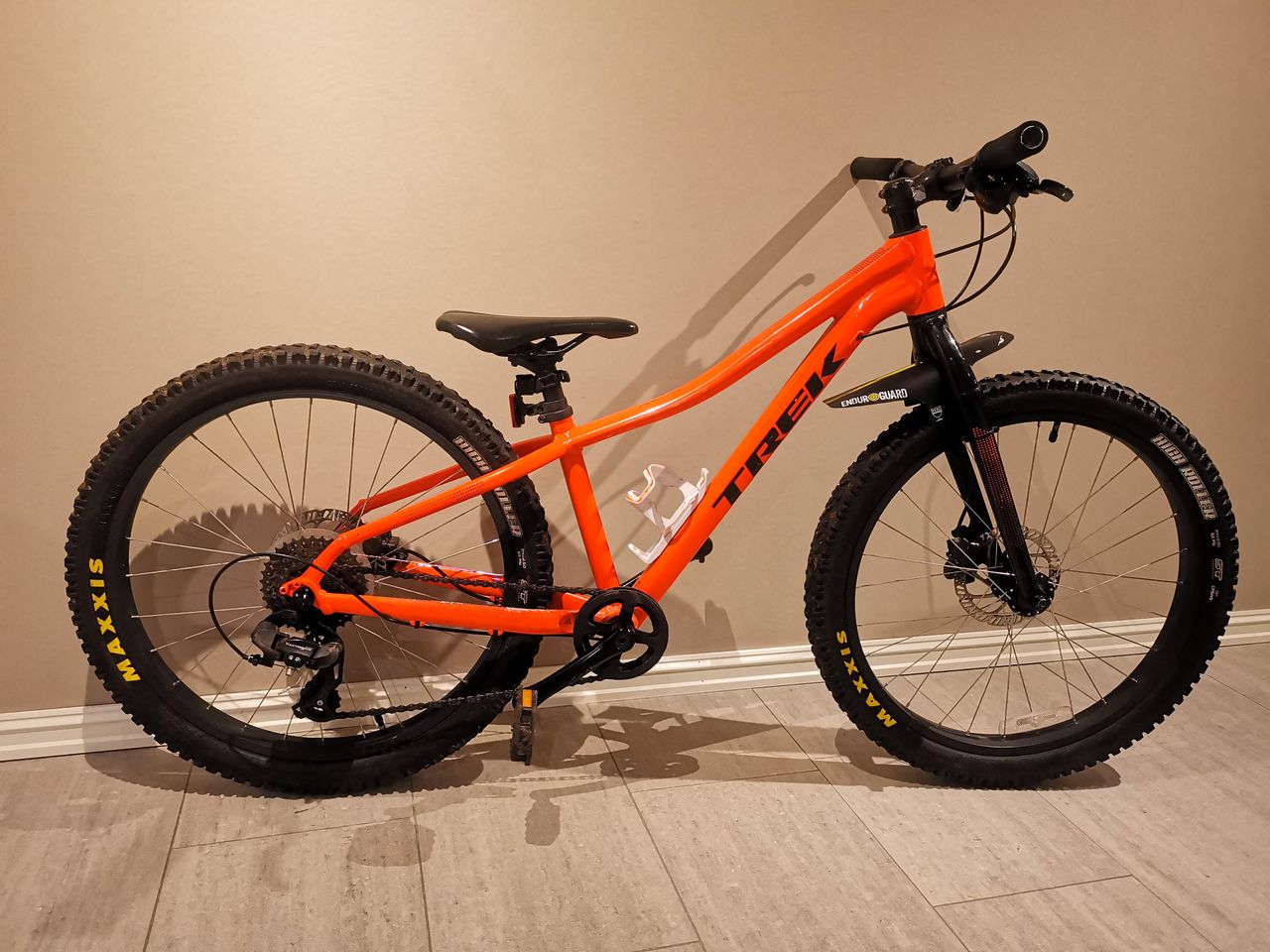 Trek roscoe online 24 orange