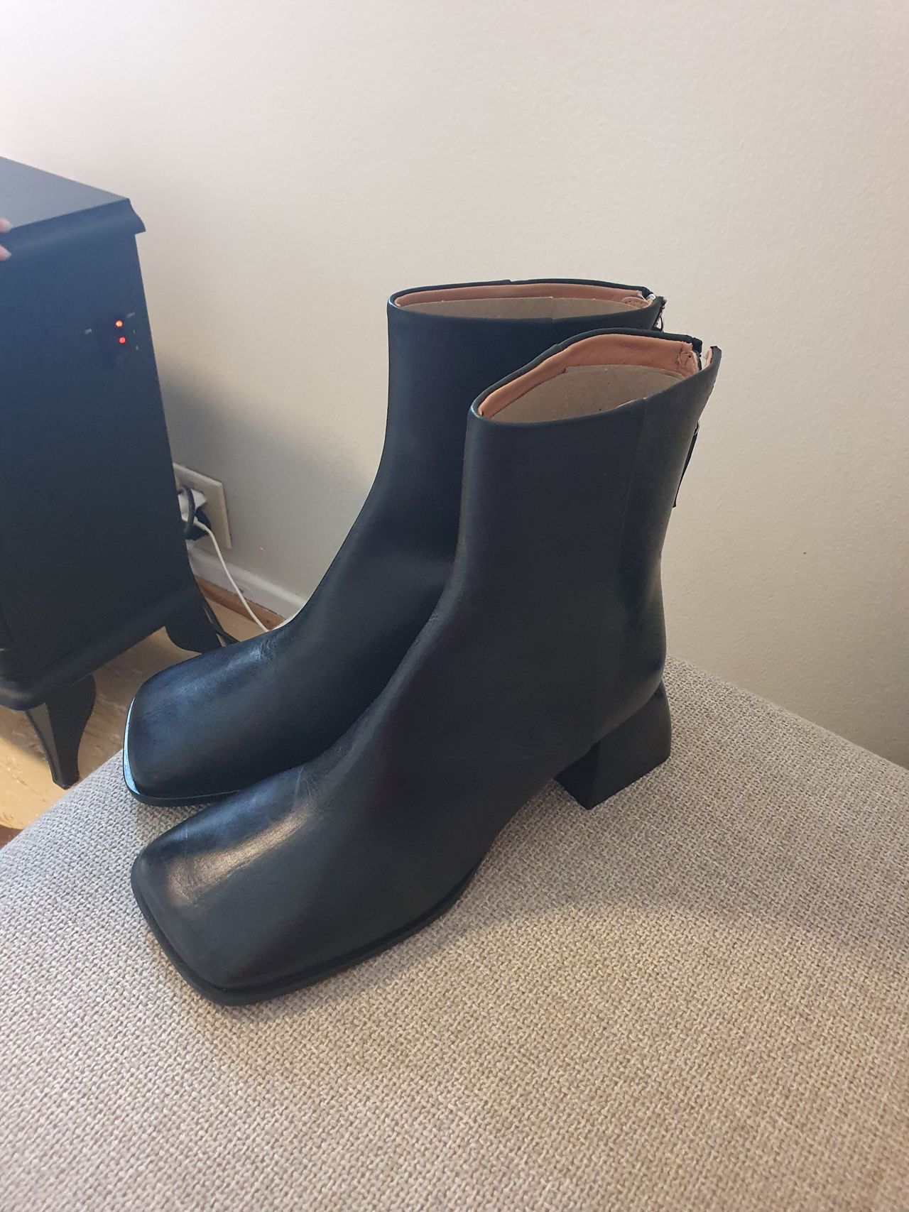 By far jeanne outlet boots