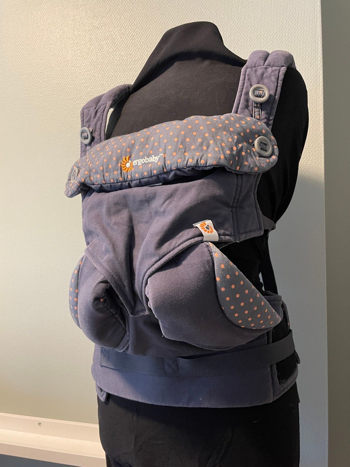 Ergobaby four position 360 baby carrier dusty blue hotsell