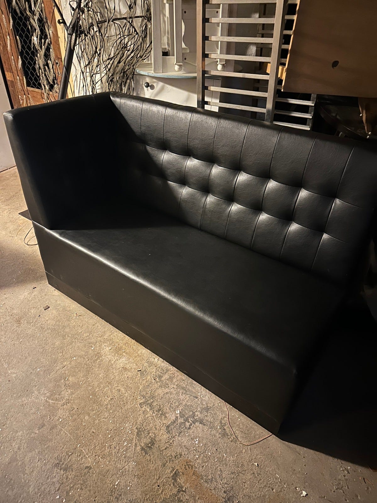 Sitteplasser til restaurant sofa FINN