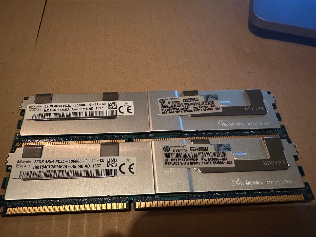A-Tech 128GB (4x32GB) 4Rx4 PC3L-10600L DDR3 / DDR3L 1333 MHz ECC LRDIMM