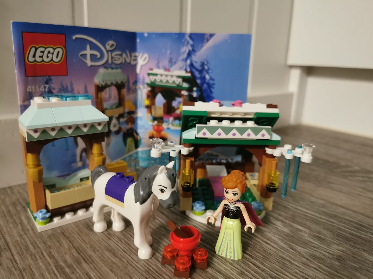 Frozen 41147 Lego Disney Frozen Anna's Snow Adventure Disney
