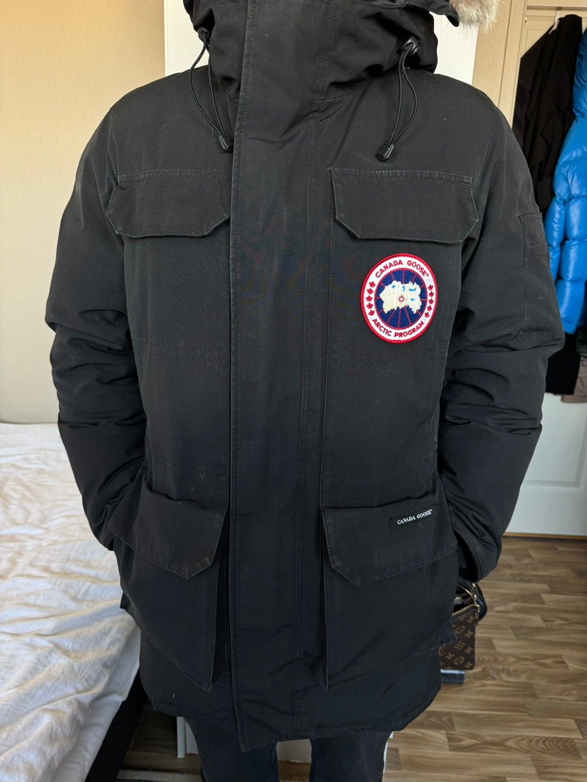 Canada Goose Expedition S FINN torget