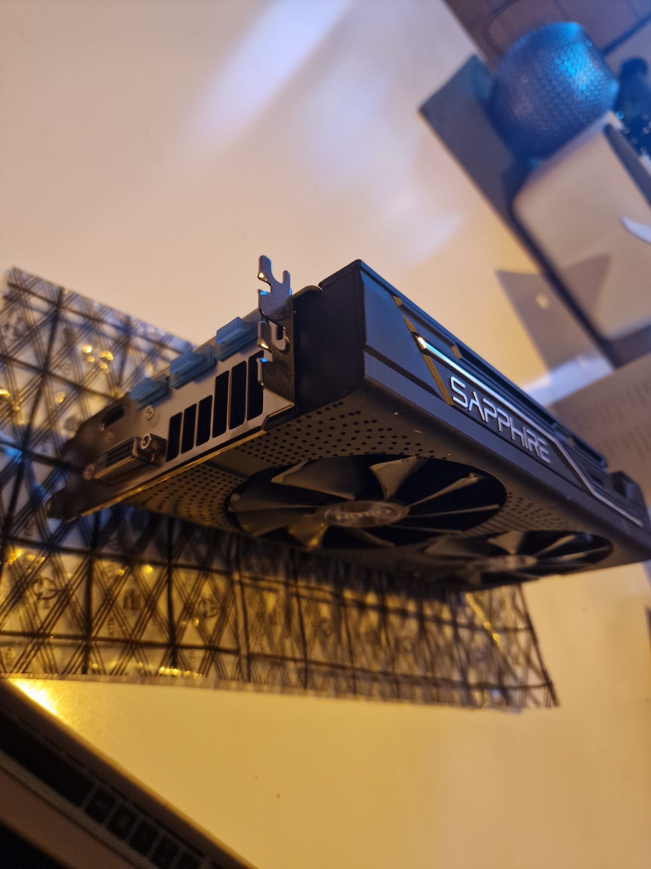 Sapphire Nitro RX470 8GB | FINN torget